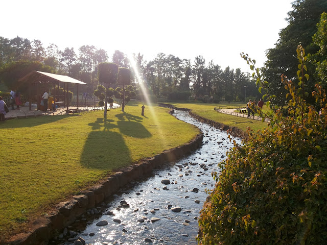 Pune-Okayama Friendship Garden (Pu La Deshpande Udyan)