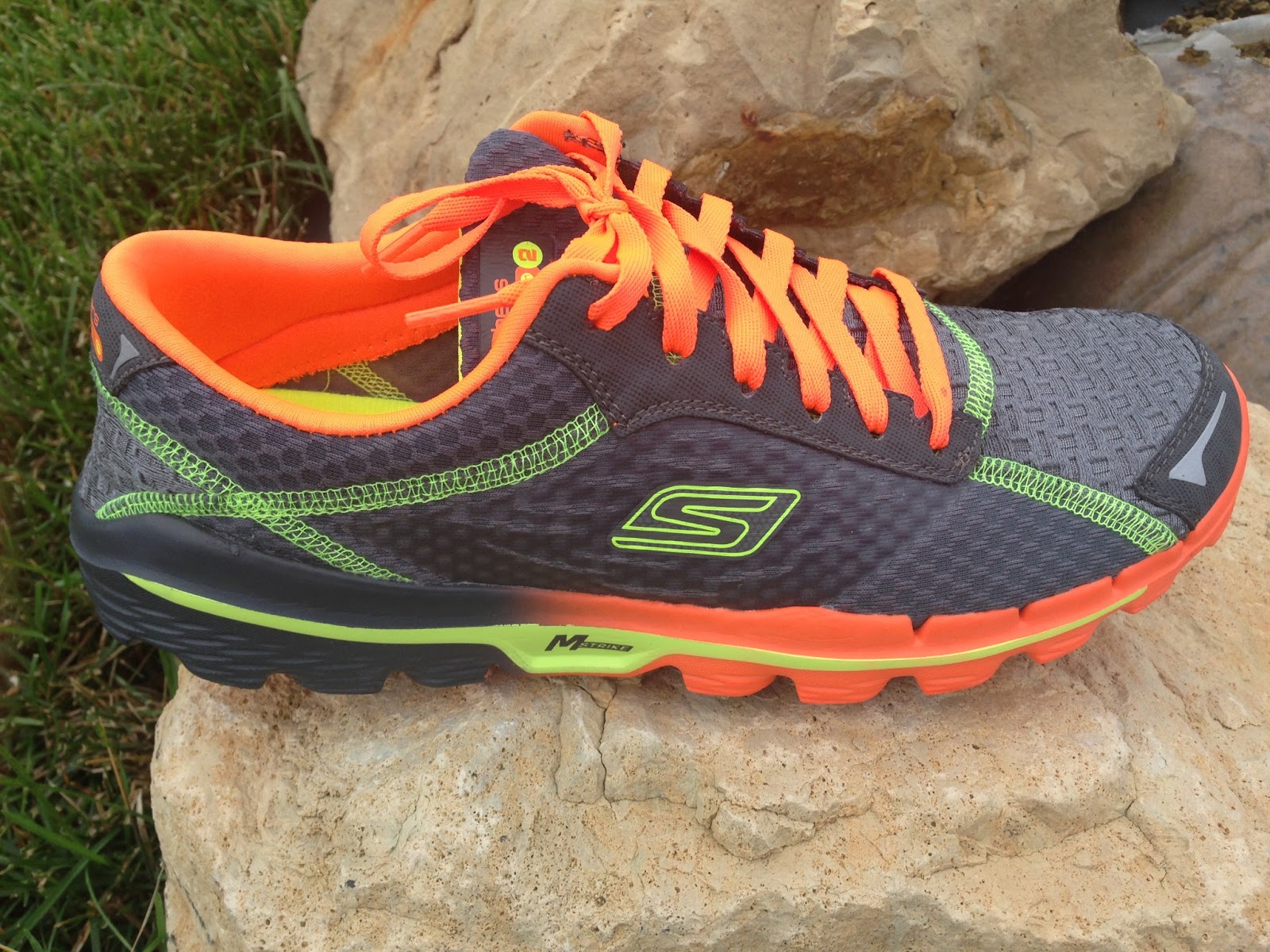 skechers sizes run small