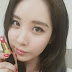 SNSD SeoHyun puts on her 'Rogue Coco' lipstick from Chanel