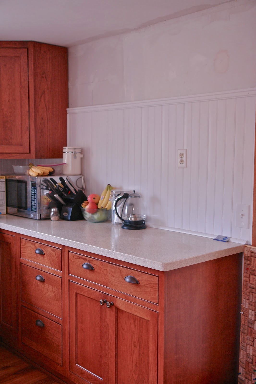 Installing Kitchen Backsplash >> REDWOODSHIRE- learning to grow; growing to learn: Installing PVC Wainscot Backsplash Installing Kitchen Backsplash >> REDWOODSHIRE- learning to grow; growing to learn: Installing PVC Wainscot Backsplash