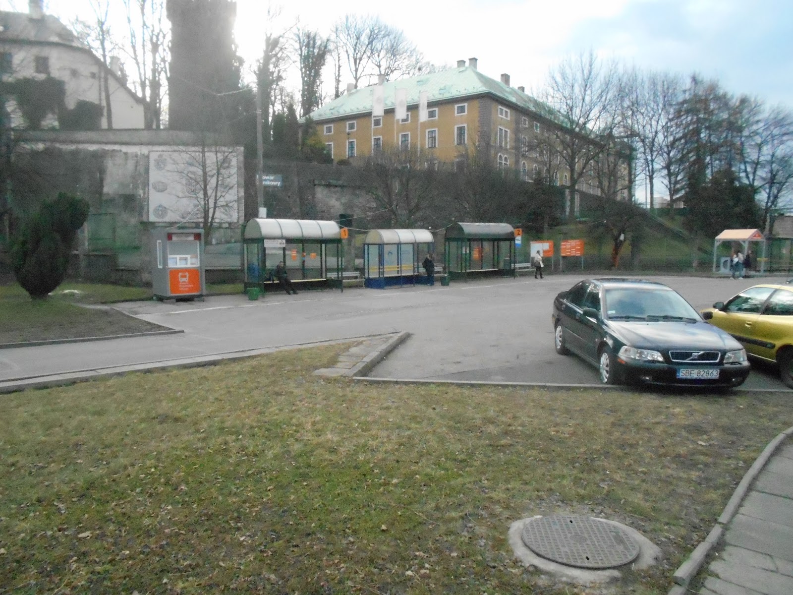 O Godzinie 7 45 Z Przystanku Początkowego Odjechały Jednocześnie Autobusy Studnia Trzech Braci: DROGA Z PRZYSTANKU CIESZYN NA RYNEK