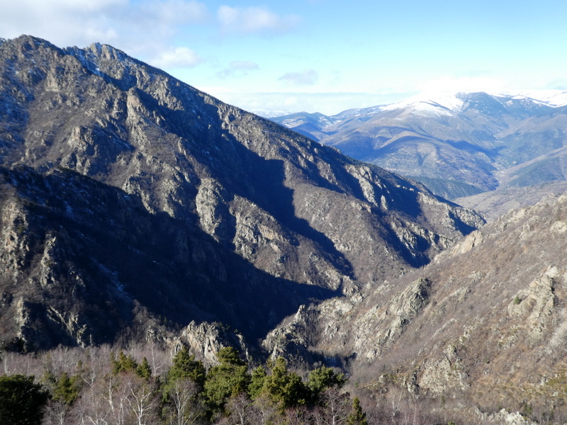 Les balades de Lison: Nyer (66), le sentier oublié des Moreries par l ...