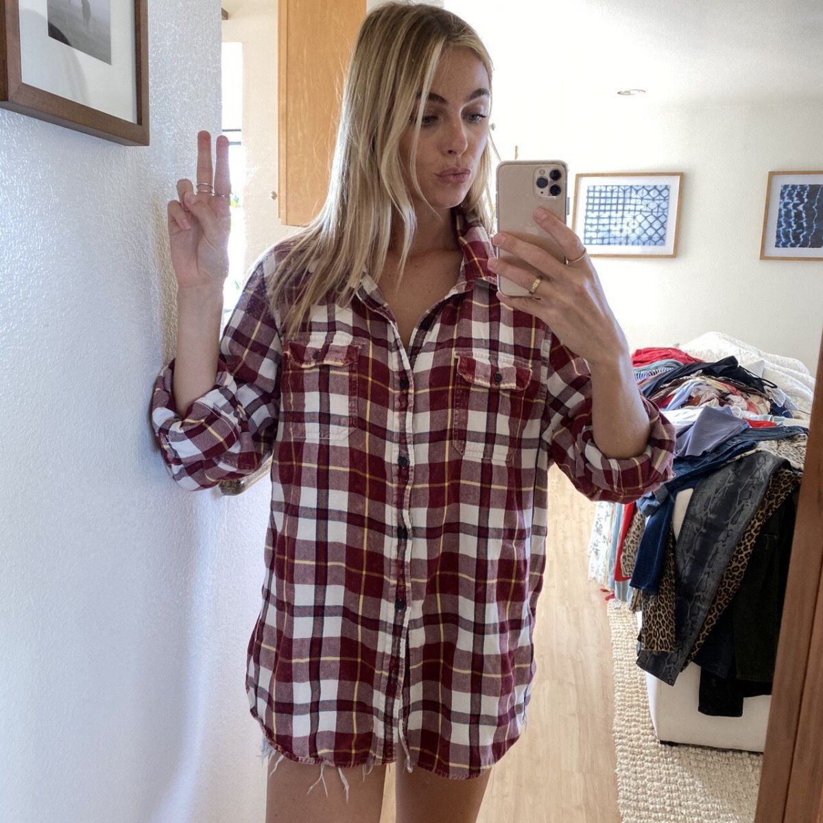Elizabeth Turner - Depop - 2020