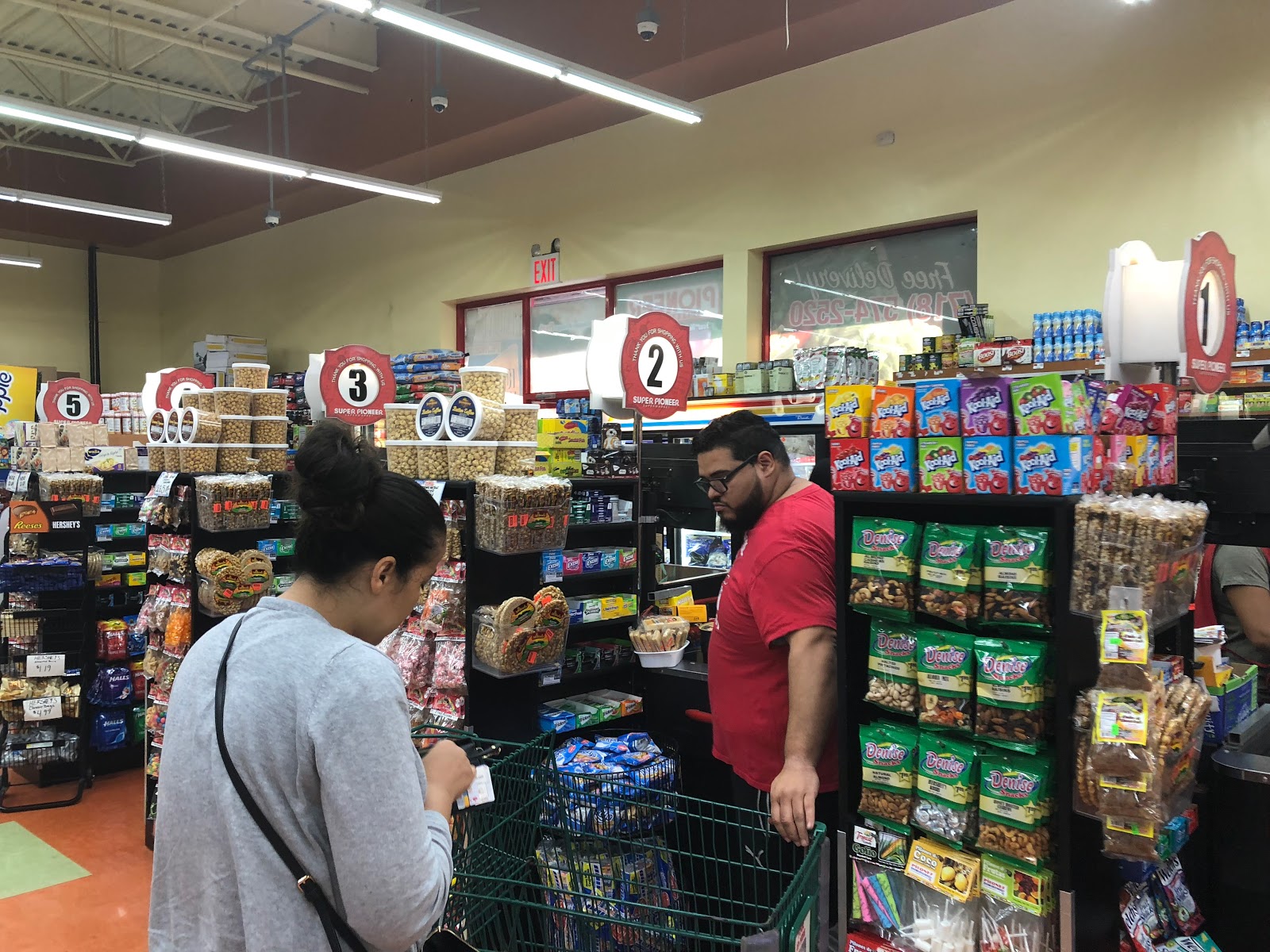 TOUR Pioneer Supermarkets Bushwick, Brooklyn, NY