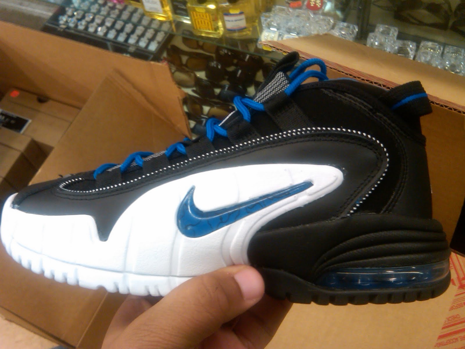KICK GAME : Nike Air Max Penny 1 "Orlando"- Available Now!
