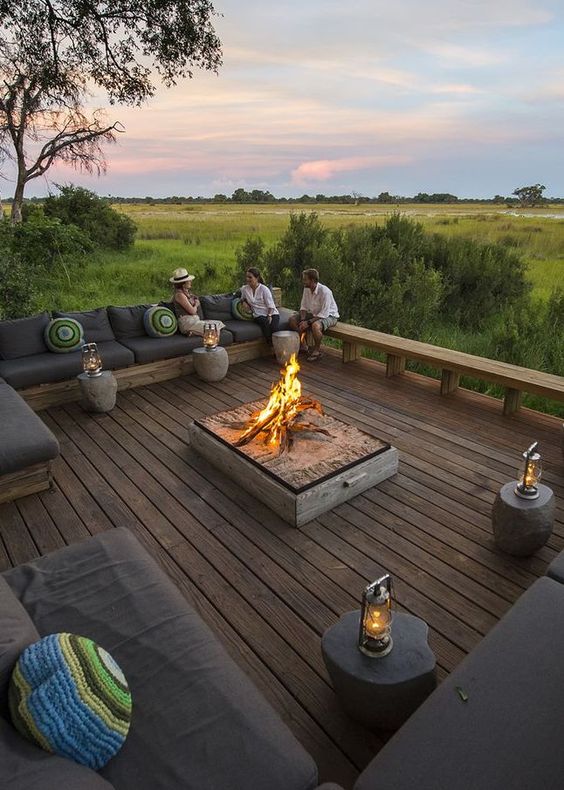 10 Pozos de conversación al aire libre con fogatas para conectar