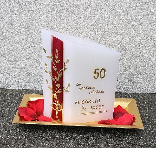 Weisse Kerze Zur Hochzeit Mit Baum Aus Herzen Namen Datum Und