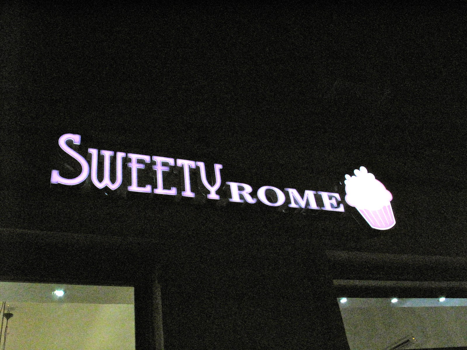 The Big Macaron: Inaugurazione Sweety Rome Bakery