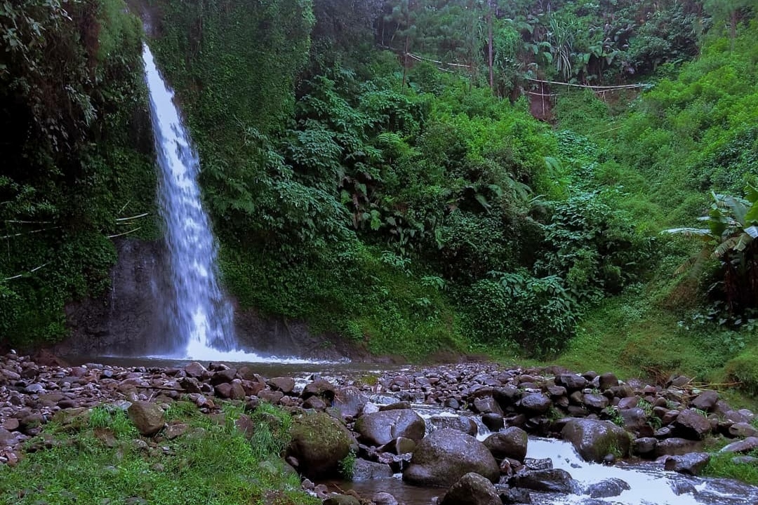 7 Rekomendasi Wisata Curug Yang Ada Di Tegal Dan Pemalang