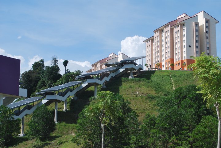 Gempaksher: Asasi Sains UiTM. Kampus Puncak Alam. bagi aku Best.