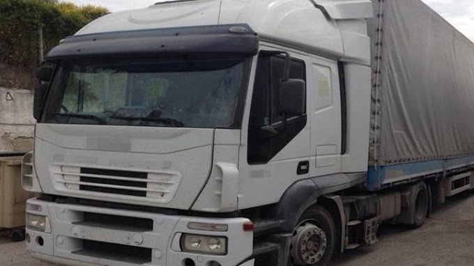 Λαμία: Οδηγός νταλίκας ξεψύχησε σε πάρκινγκ της εθνικής οδού