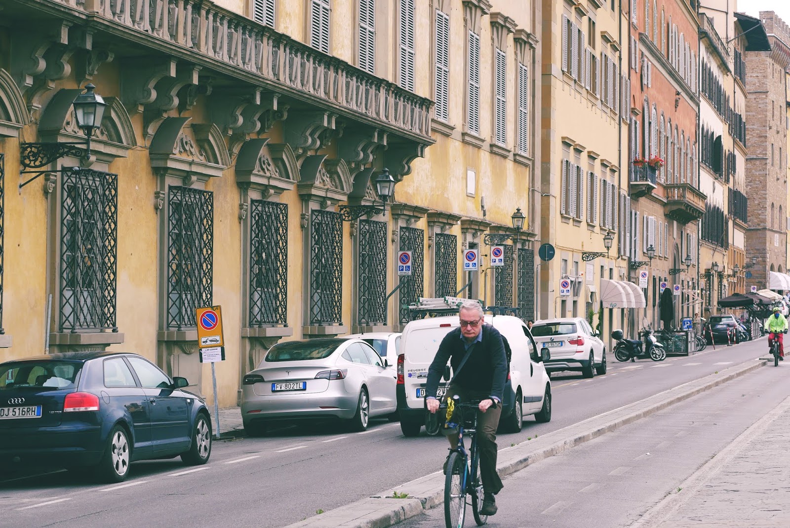 Suasana pagi di Florence