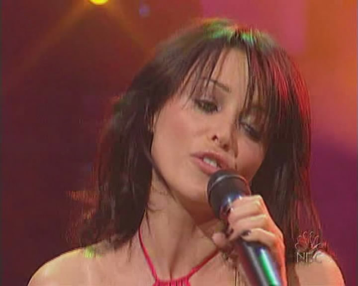Live Performance Music Videos Dannii Minogue I Begin To Wonder (Live Carson Daly 111203) Live Performance Music Videos Dannii Minogue I Begin To Wonder (Live Carson Daly 111203)