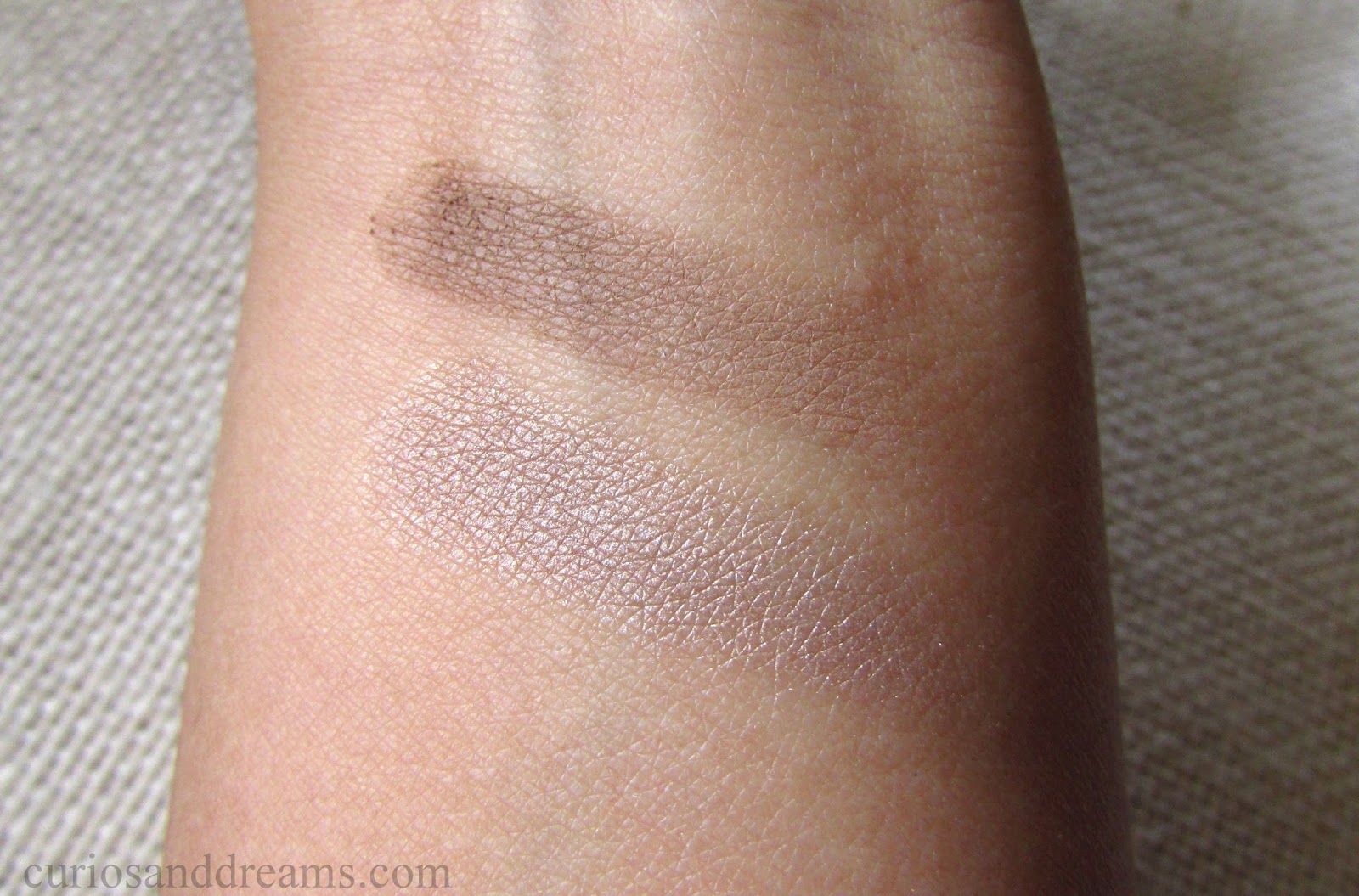 burberry almond eyeshadow