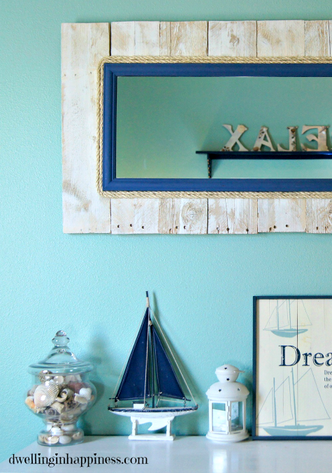 nautical pallet mirror with rope