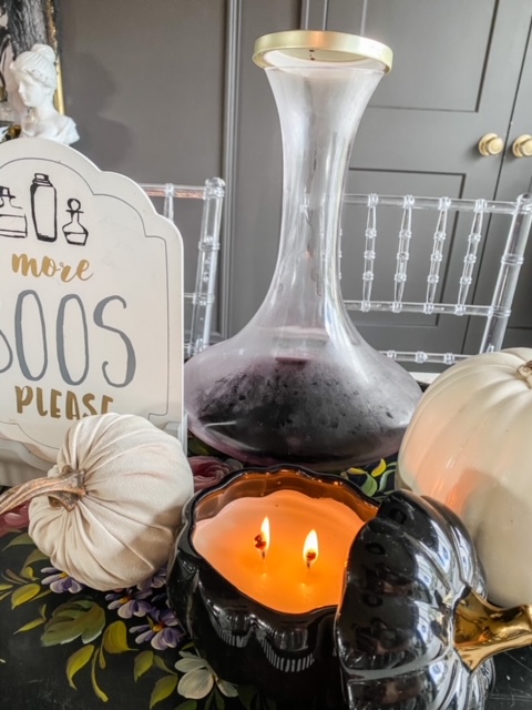 Wine halloween centerpiece