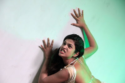 Laxmi Raai Hot in Transparent Saree and Golden Blouse | Sowkarpettai Tamil Movie Hot Spicy Devil Stills Navel Queens Laxmi Raai Hot in Transparent Saree and Golden Blouse | Sowkarpettai Tamil Movie Hot Spicy Devil Stills Navel Queens