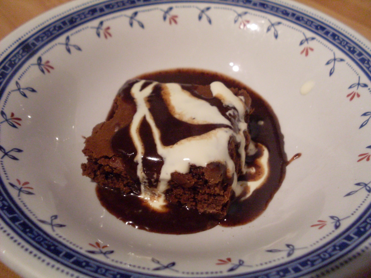 Ruth's blog Chocolate brownie with fudge sauce