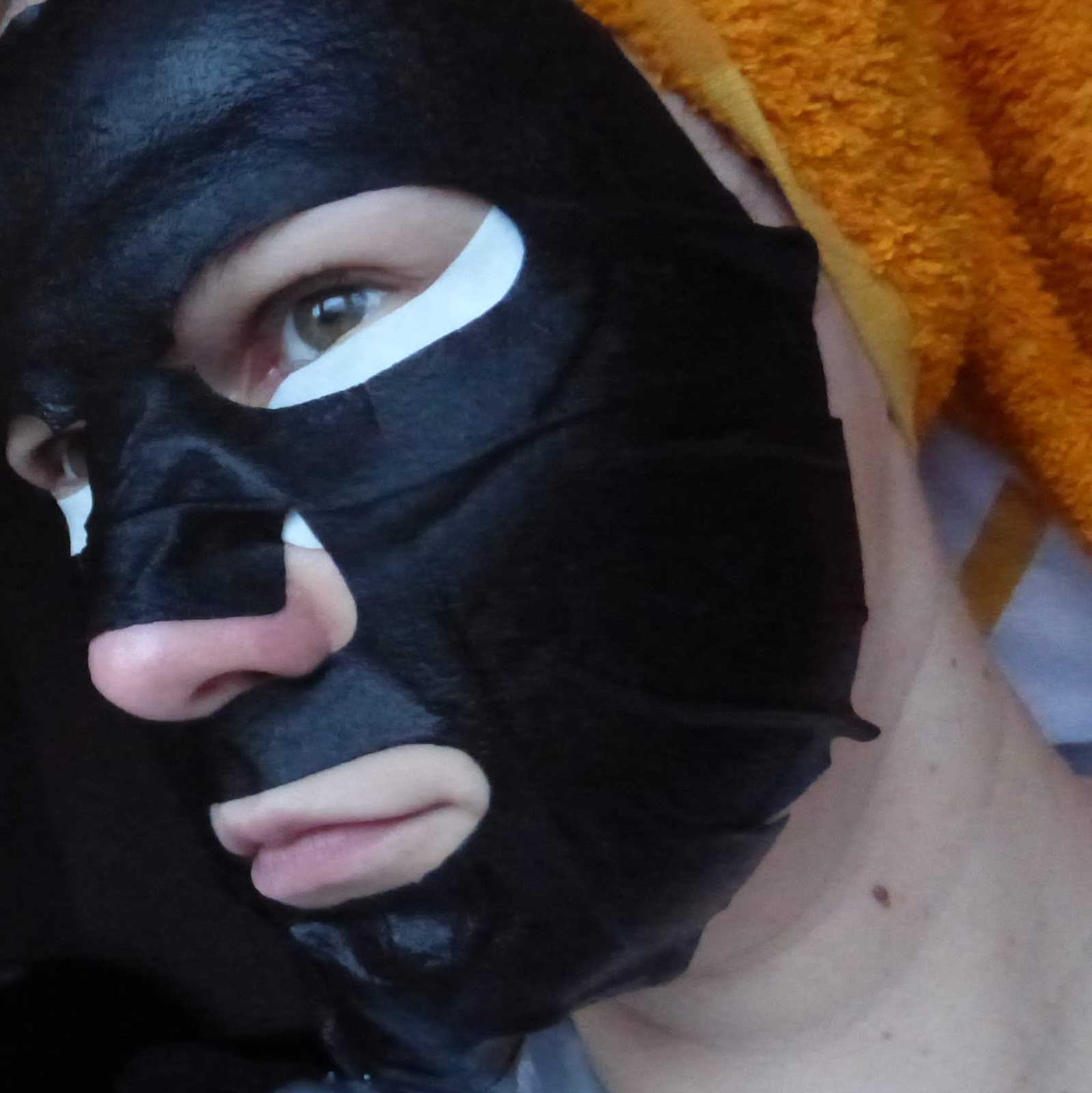 Eveline Face Mask Aloe Vera, Charcoal & Q10 Beauty Blog by Svetlana