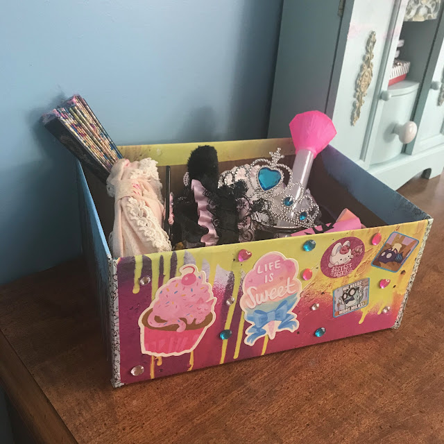 How to Make DIY Dress Up Box Age Regression / Agere