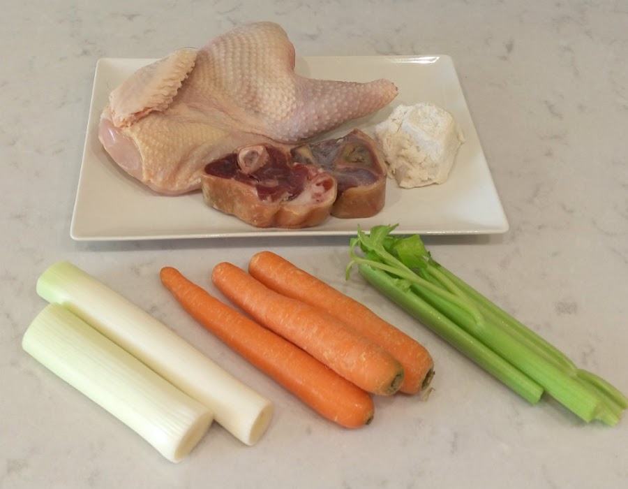 Ingredientes sopa pollo y jamón