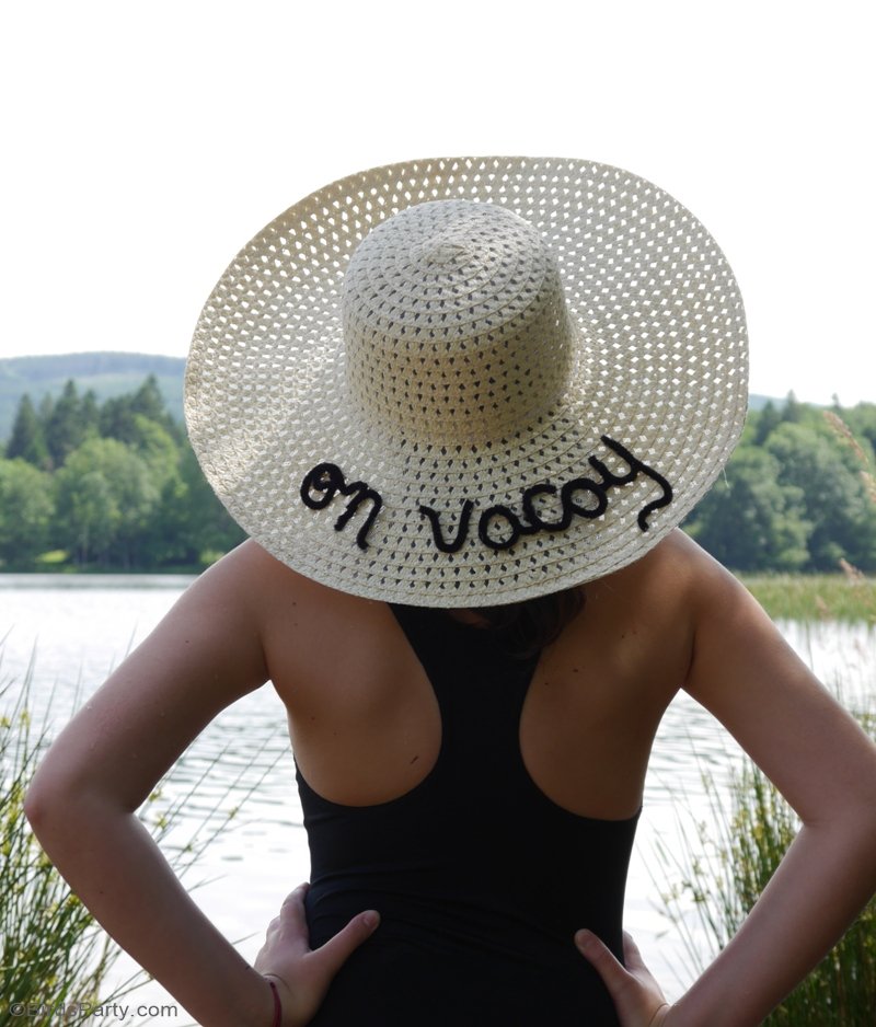 DIY Custom Summer Sun Hats - a quick, easy and fun craft project with two styling ideas to get you poolside ready this summer! by BIrdsParty.com @birdsparty #poolsideready #poolsidefashion #diyfashion #diysummerhats #summerhats #poolparty #beachparty #summercrafts