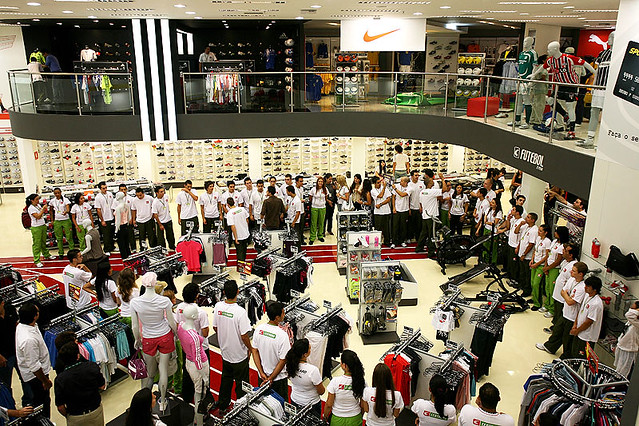 Centauro passa a oferecer novos serviços no Shopping Eldorado Centauro passa a oferecer novos serviços no Shopping Eldorado