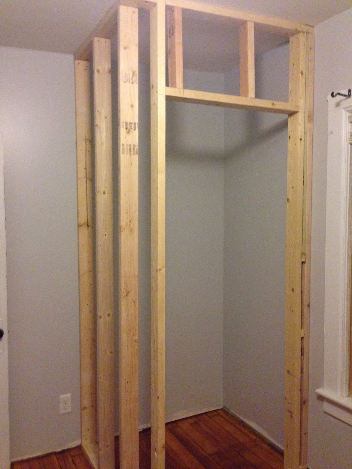 The House on the Isthmus Old houses have closets!