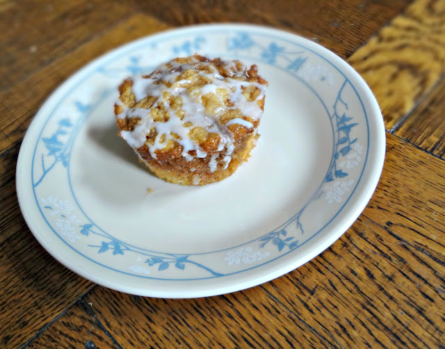 Easy Cinnamon Roll Muffins