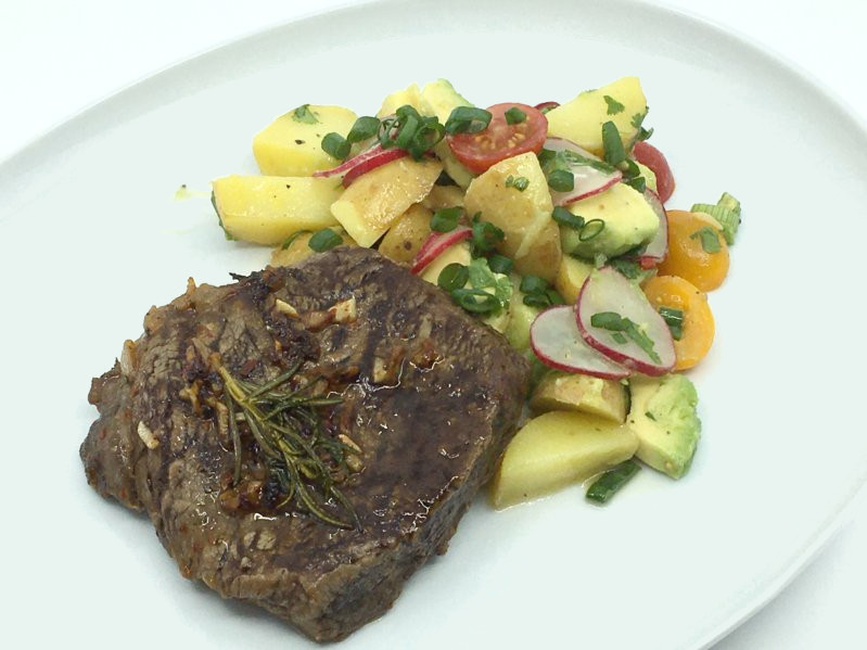Lecker Bentos und mehr: Pikant mariniertes Steak mit Kartoffel-Avocado ...