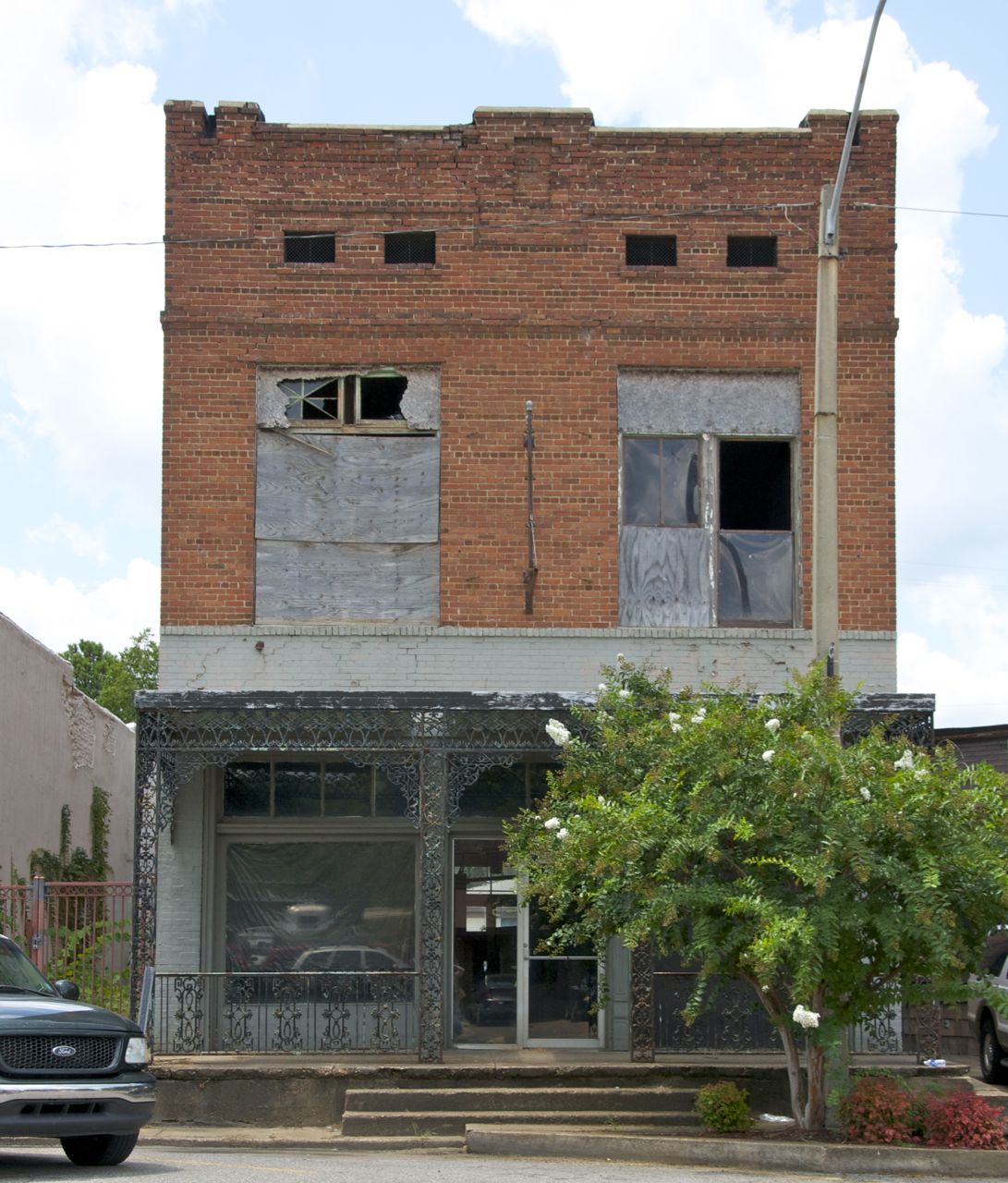 Suzassippi's Lottabusha County Chronicles Old Masonic Lodge Hall in Sardis