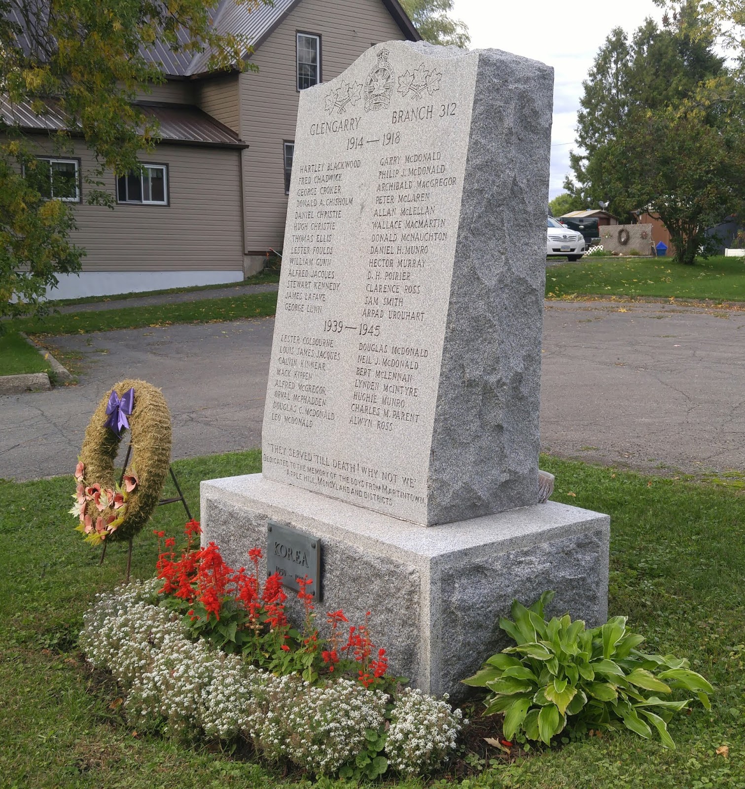 Ontario War Memorials Apple Hill
