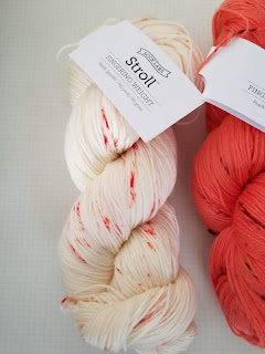  Stroll Yarn Peach Speckle