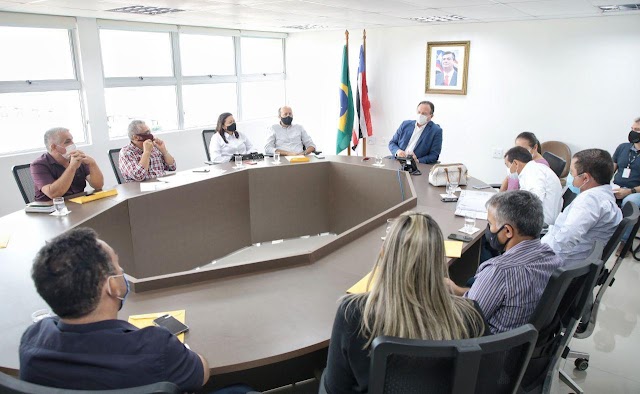 AMAPÁ DO MARANHÃO | Prefeita Nelene Gomes participa de reunião com vice-governador Carlos Brandão