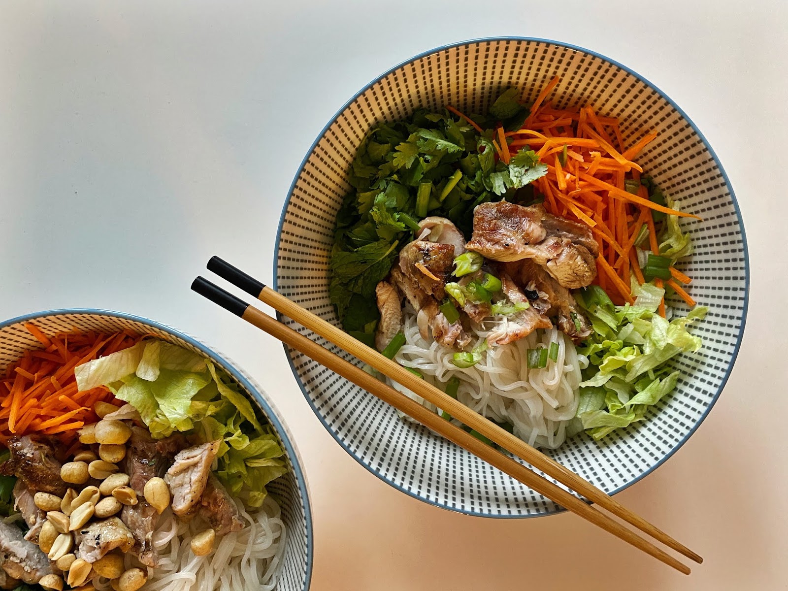 Sevengrams VERMICELLI BOWLS WITH CHICKEN