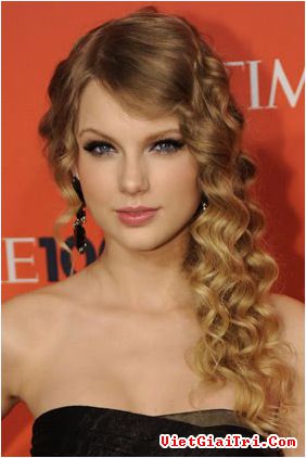 4567950abd13d012a254c8266b479858 Muôn kiểu tóc đẹp như Taylor Swift