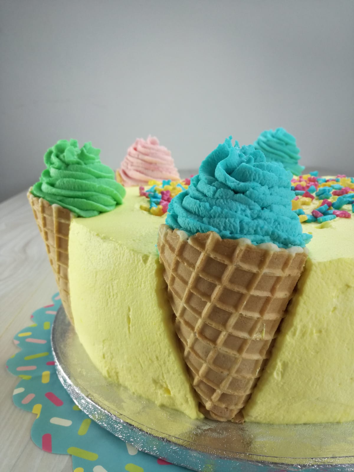 Kerstins Kuchen Kreationen: Eiswaffeltorte - No-Bake-Kuchen! Einfach ...