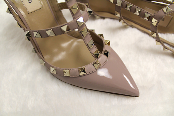 Valentino Pumps (and its lookalikes) Elle Blogs