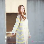 Pretty Yu Jin In Outdoors Photo Shoot Foto 13