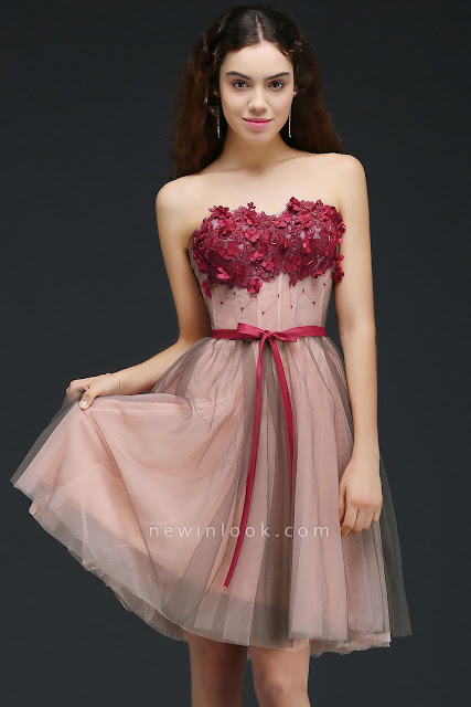 Princess Strapless Knee-length Tulle Quince Dama Dress with a Self-tie Belt