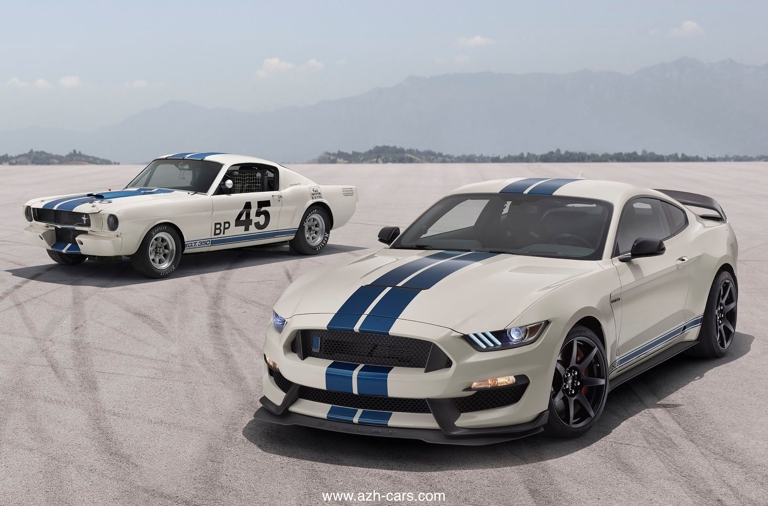 За рулём Ford Mustang 2020