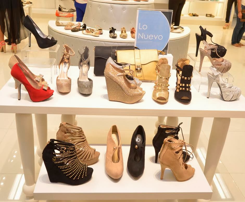 Backers Shoes presenta colección de navidad en RD