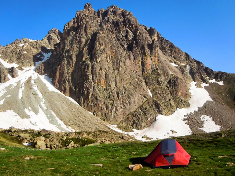 Up and Free Cooler temperatures at Pic du Midi d'Ossau