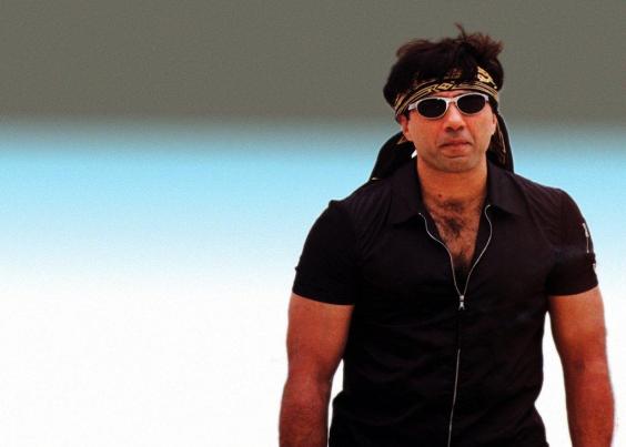 Sunny Deol Action Hd Wallpaper ~ All Celebrity Post