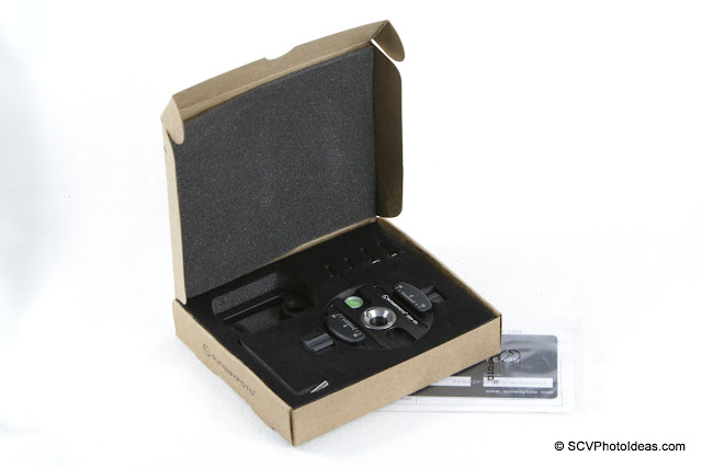 Sunwayfoto DDH-03 Panning Clamp in box overview