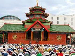 Wisata Religi Ramadhan ke Masjid Klenteng Cheng Ho