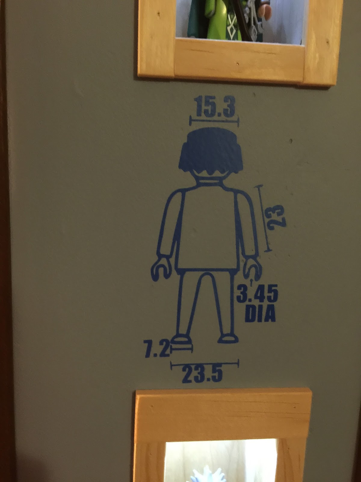 Adventures at Lazy C In Wall Playmobil Display Case