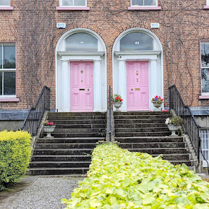 Pink Dublin doors on Leeson Street Upper