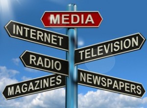 Bagaimana pengaruh kemajuan internet bagi media massa