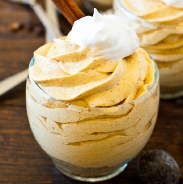 No-Bake Mini Pumpkin Cheesecakes No-Bake Mini Pumpkin Cheesecakes